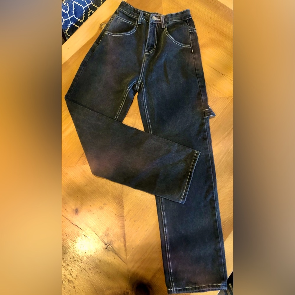 Black straight leg 90s style mom jeans